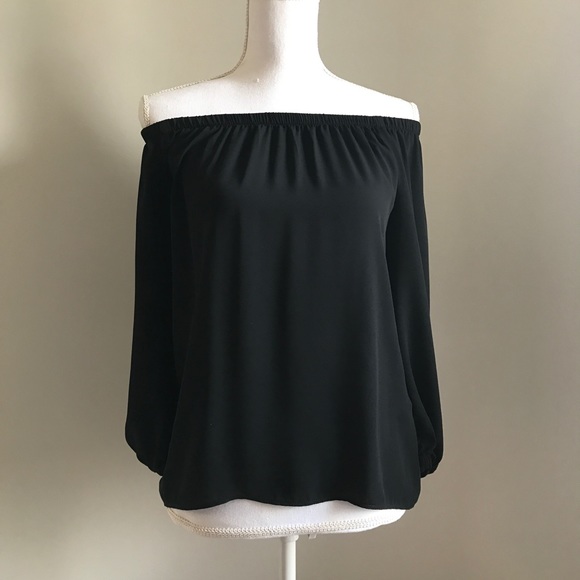 Abbeline Off the Shoulder Peasant Blouse - Picture 3 of 7